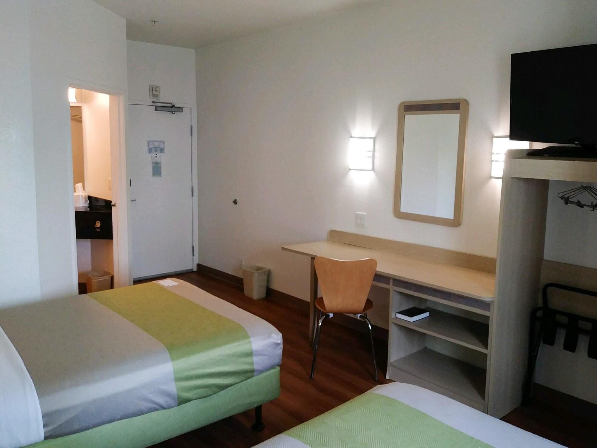 Motel 6-Brownsville, Tx ภายนอก รูปภาพ