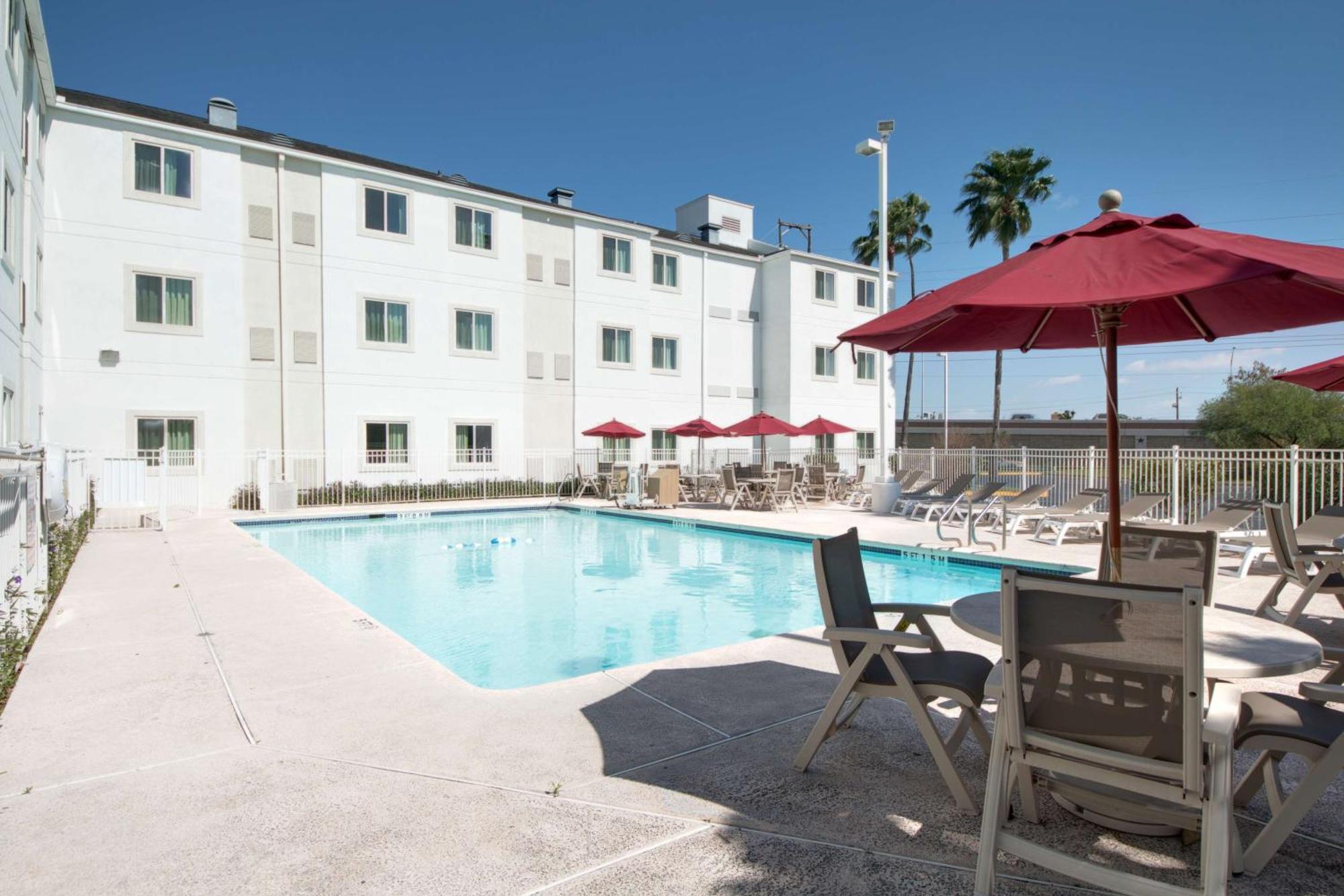 Motel 6-Brownsville, Tx ภายนอก รูปภาพ