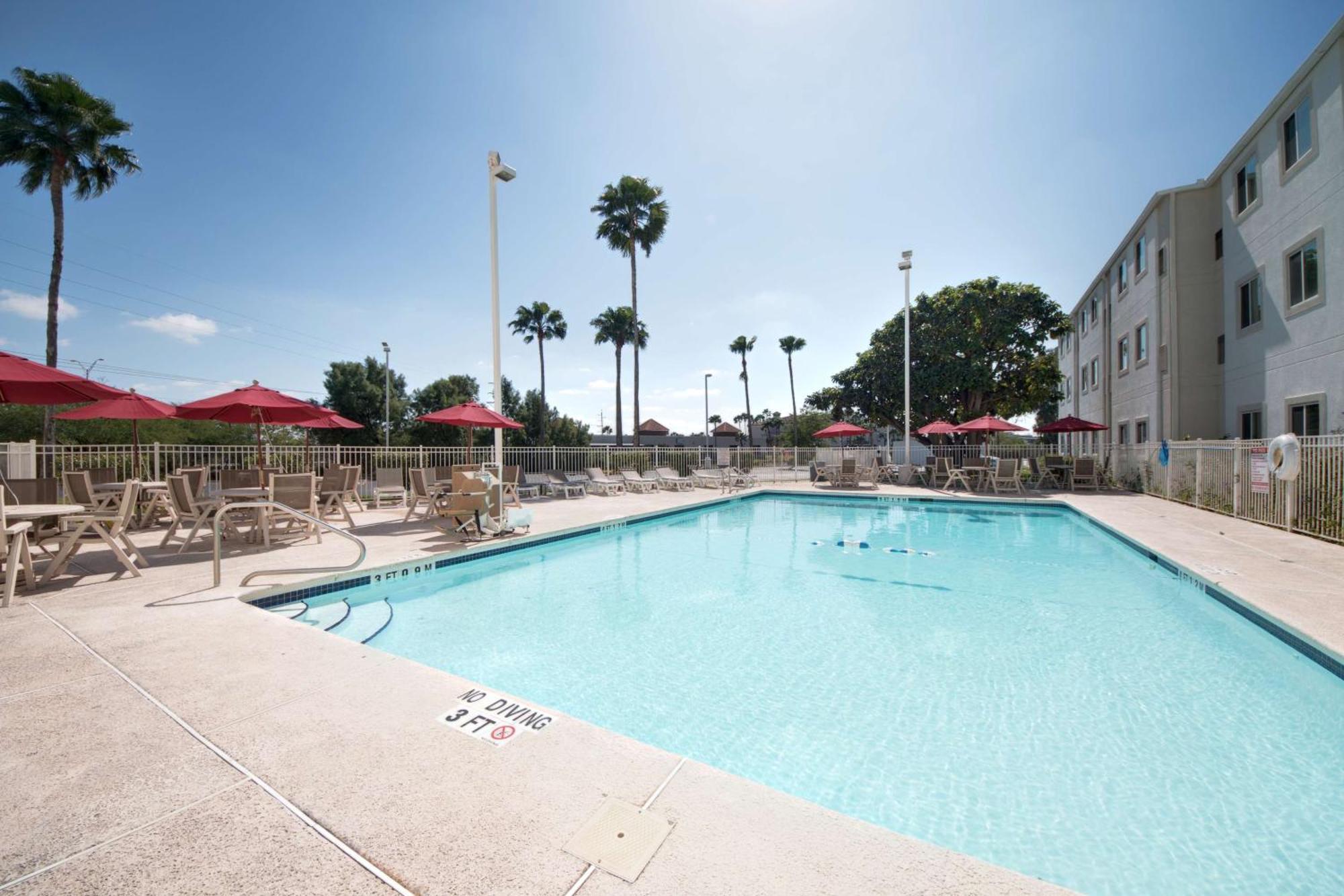 Motel 6-Brownsville, Tx ภายนอก รูปภาพ