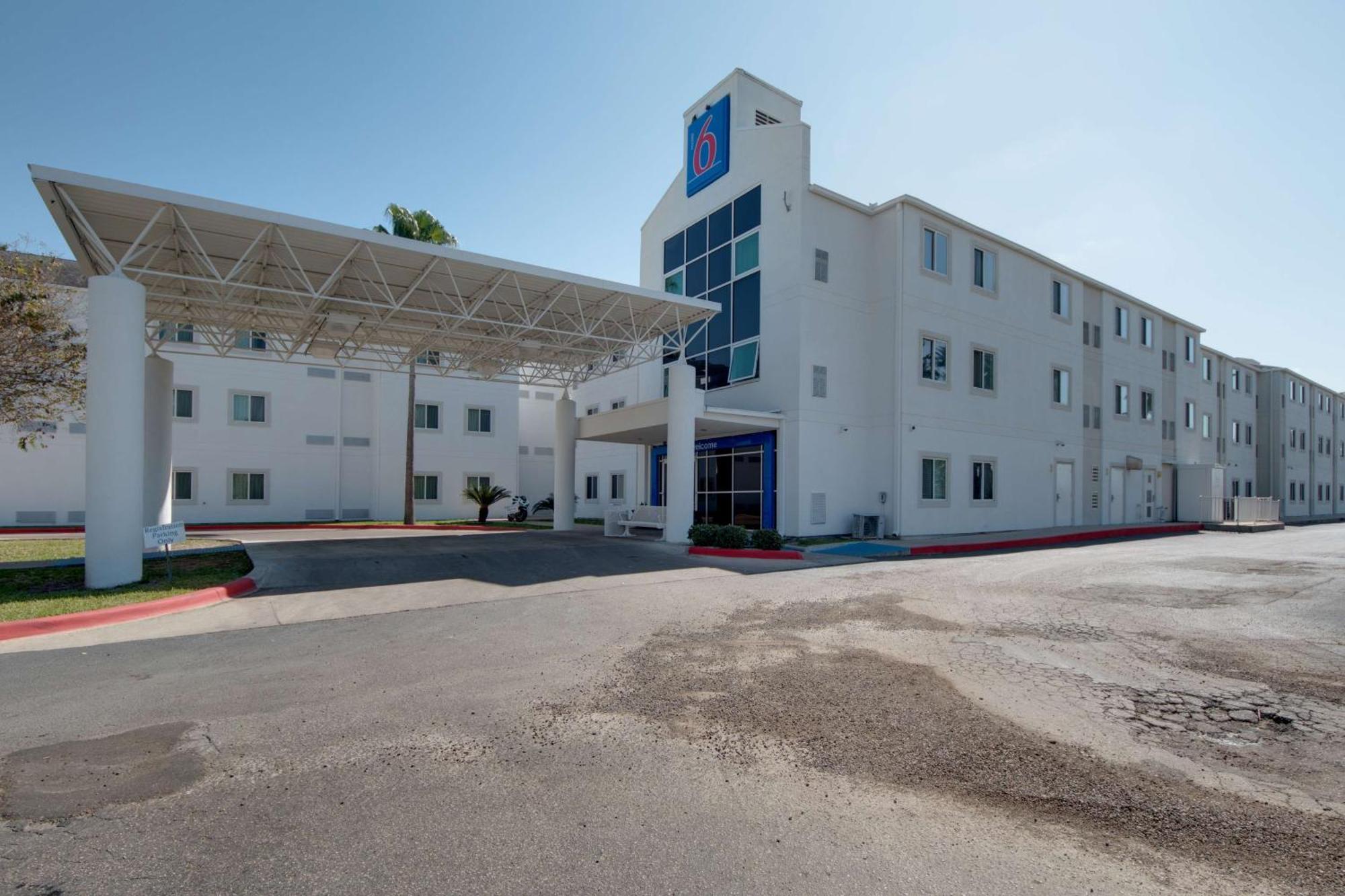 Motel 6-Brownsville, Tx ภายนอก รูปภาพ