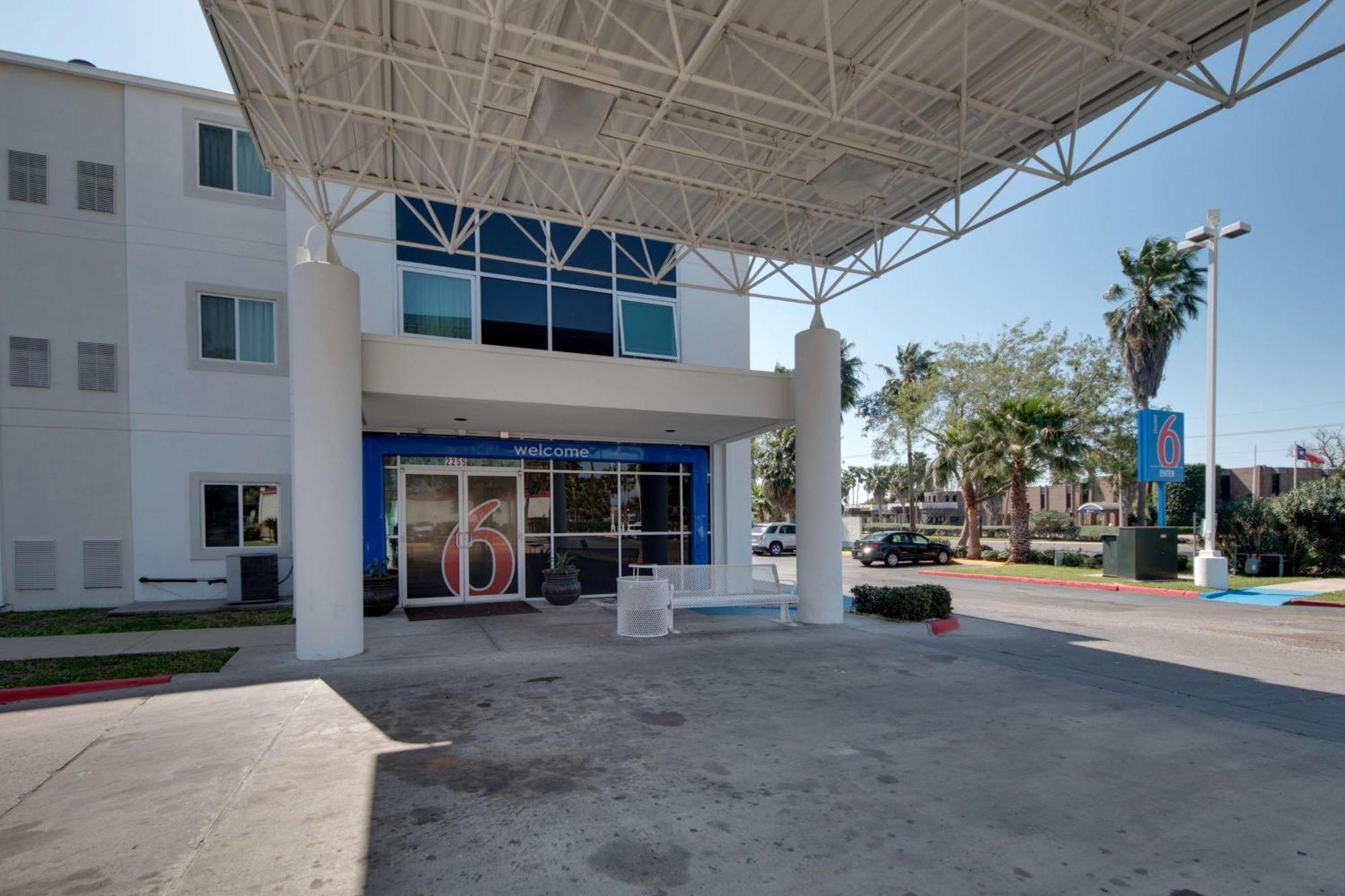 Motel 6-Brownsville, Tx ภายนอก รูปภาพ