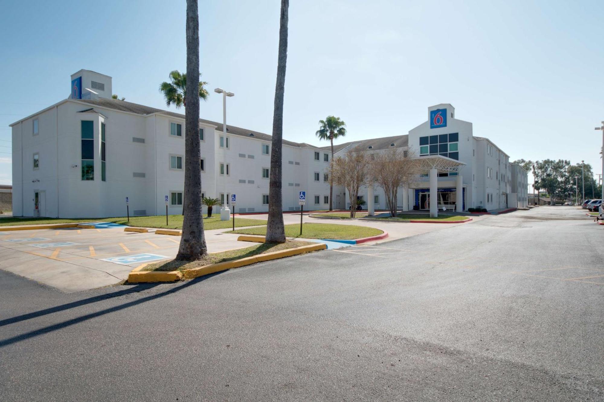 Motel 6-Brownsville, Tx ภายนอก รูปภาพ