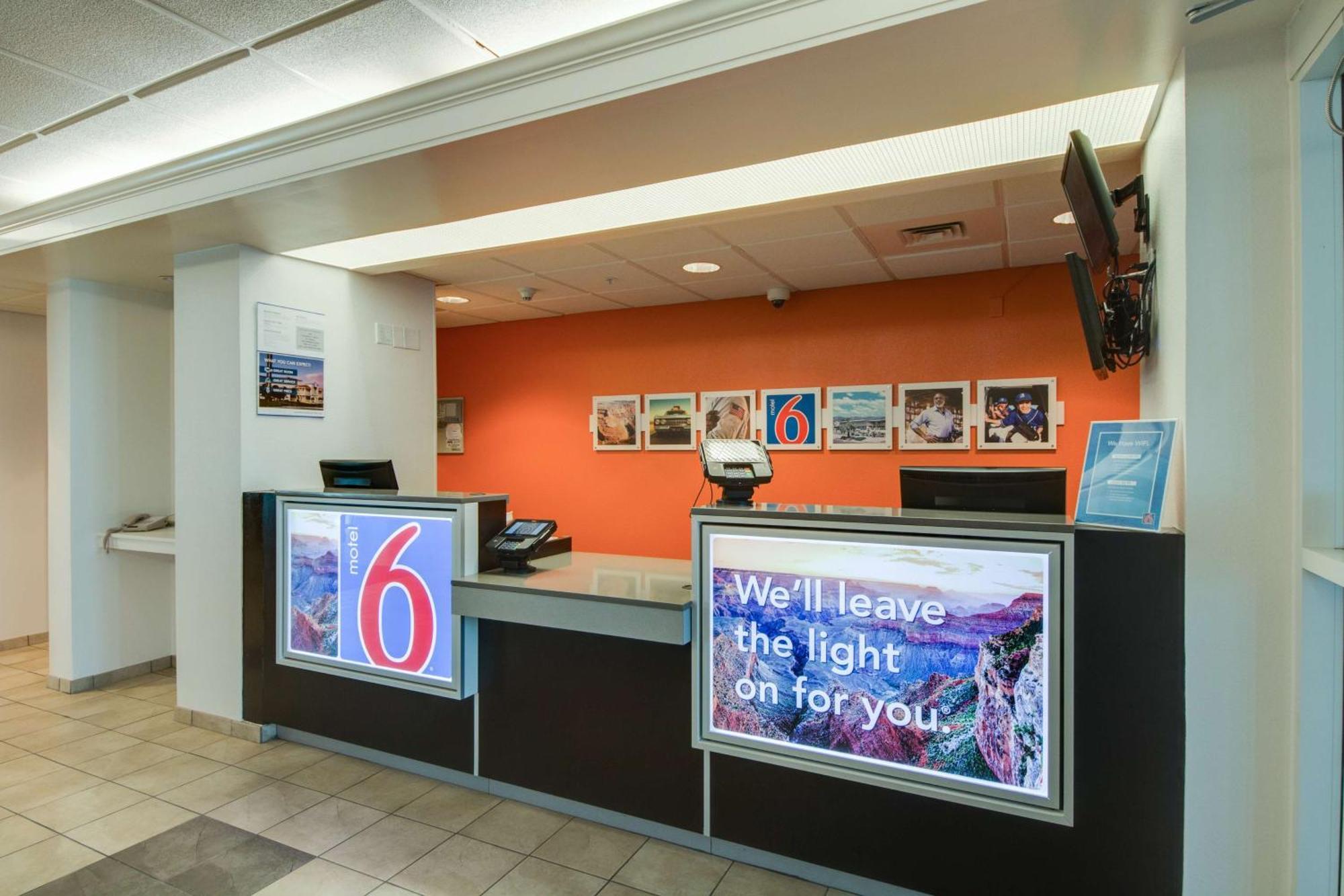 Motel 6-Brownsville, Tx ภายนอก รูปภาพ
